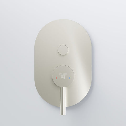 Brushed Nickel